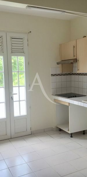 Location Appartement 27.09m² 2 pièces Fort de france - Photo 1