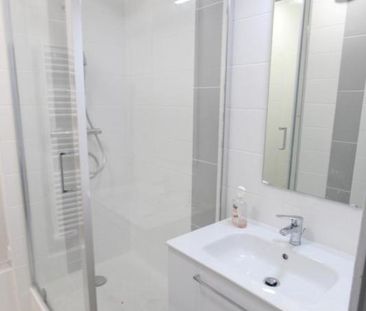 Location Appartement 3 pièces 56m² NANTES 44200 - Photo 4