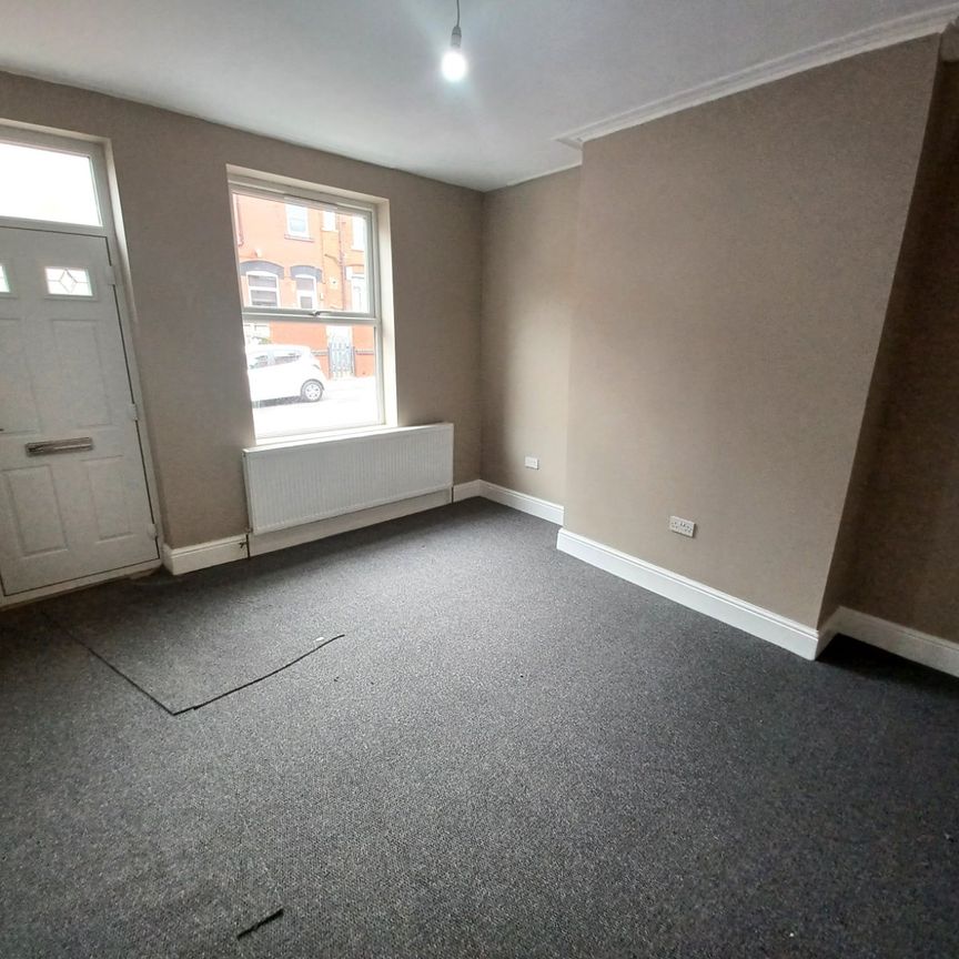 2 bedroom house to rent - Photo 1