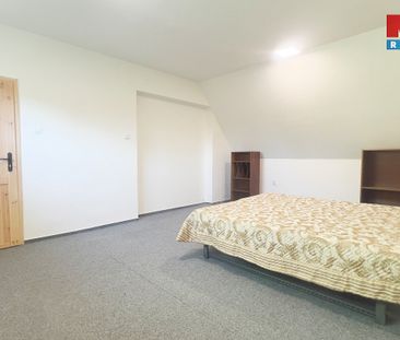 Pronájem bytu 2+kk 63 m² - Fotografie 3