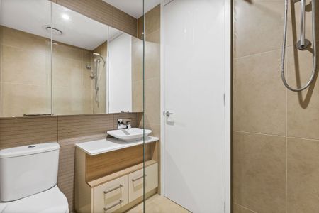 Elegance, Style & Sophistication Situated In Docklands - Photo 5