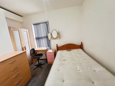 1 bedroom terraced to rent Room 2 Hubert Road, B29 - Photo 4