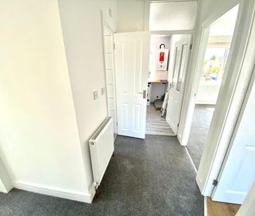 2 bedroom maisonette to rent - Photo 4