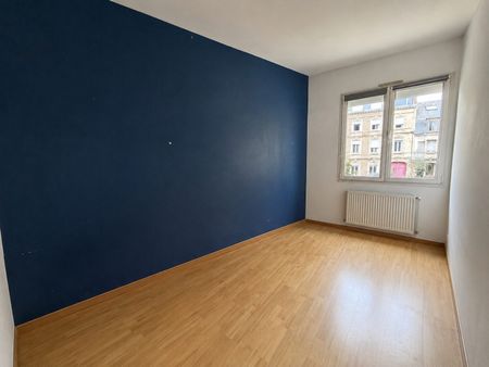 Location Appartement 4 pièces 93m² AMIENS 80000 - Photo 4