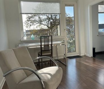 Helle 2-Zimmer-Wohnung in Eilbek – möbliert, Balkon, top Lage - Photo 2