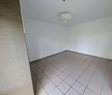 A LOUER STUDIO de 25m², situé au rez-de-chaussée, idéal pour étudia... - Photo 3