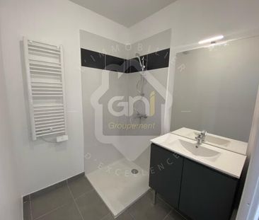 A LOUER - MONTEUX - APPARTEMENT T2, - Photo 5