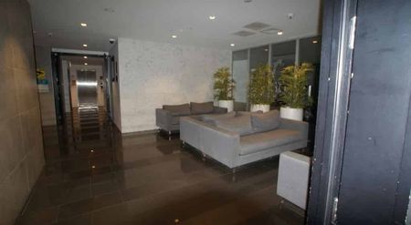 CITY CENTRE - Queens Residences Two bedroom apartment - Photo 5