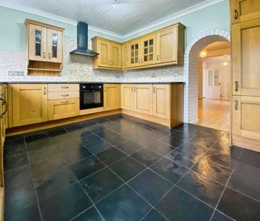 Morse Row, Bryncethin, Bridgend, CF32 - Photo 4