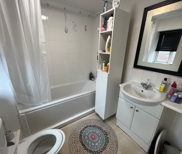 1 bed house / flat share to rent in Hatcher Crescent - Photo 6