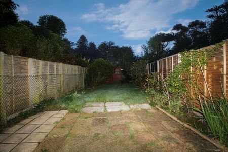 2 bedroom terraced house to rent - Photo 3