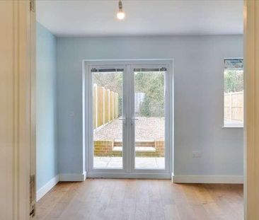 Mathews Court, Warehorne Road, TN26 - Photo 5