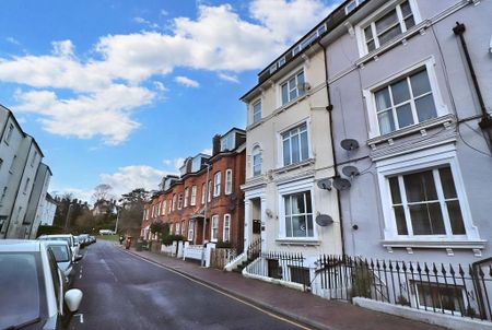 Studio to rent - Photo 5