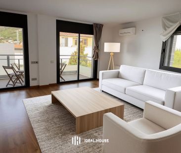 Dúplex de alquiler en Carrer Mare de Déu de la Mercè, Tiana - Photo 2