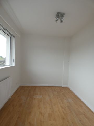 492 Lyttlesdale, Garvagh, BT51 5EA - Photo 2