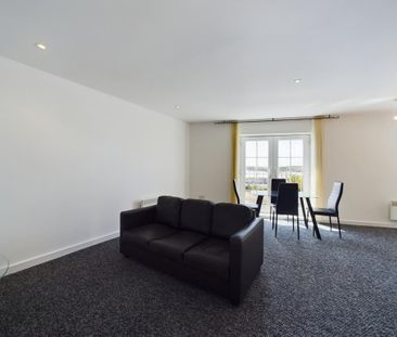 2 bedroom flat to rent - Photo 4