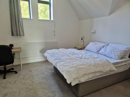 3 bedroom end of terrace house to rent - Photo 5