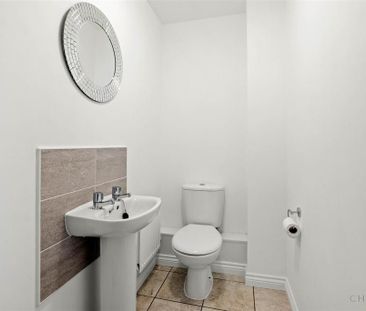 3 bedroom semi-detached house to rent - Photo 1