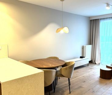 Przepięknie wykończone mieszkanie w Wawrze - Photo 1