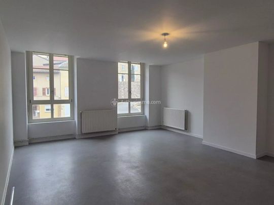 Location Appartement 4 pièces 97 m2 à Saint-Forgeux - Photo 1