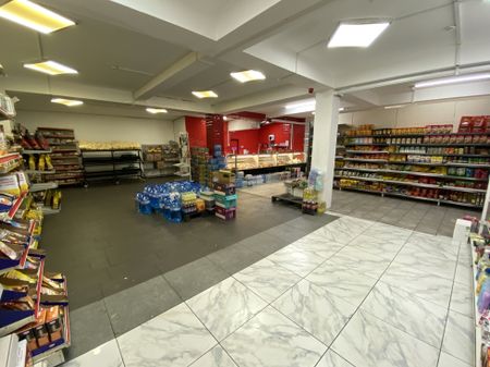 £1,330 PCM, Mini Market/Convenience Store and Off Licence on Tudor Street, Riverside, Cardiff, CF11 6AH - Photo 3