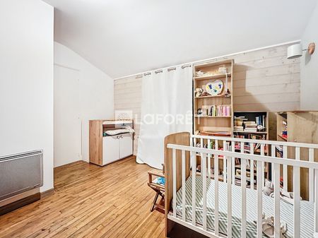 House - Photo 3