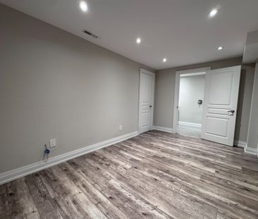 For Lease - 23 Kingshill Road Unit# Basement, Richmond Hill, Ontario - Photo 2