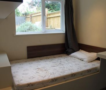 5 bedroom terraced house to rent - Photo 5