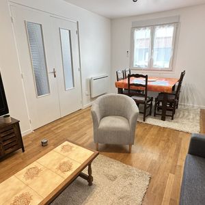 Location Maison 1 pièce 9m² CHOISY LE ROI 94600 - Photo 2