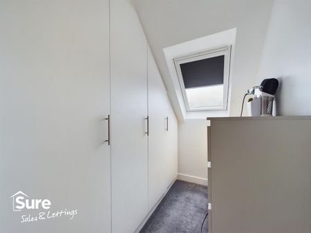 3 bedroom semi-detached house to rent - Photo 5