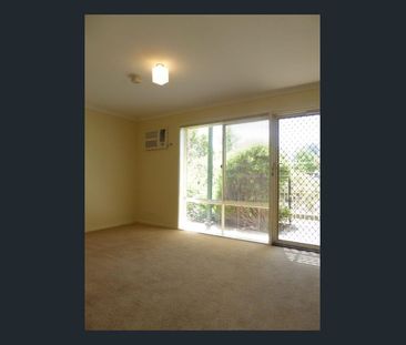 Beautiful Home with Park Views - Photo 2