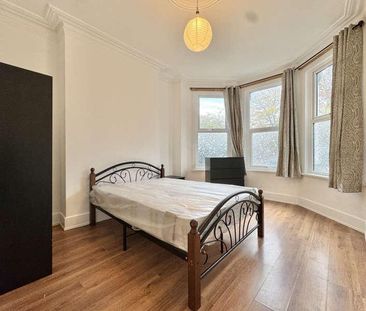 Frobisher Road, London, N8 - Photo 3