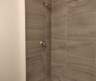 For Lease - 3237 Bayview Avenue Unit# 811, Toronto, Ontario - Photo 2