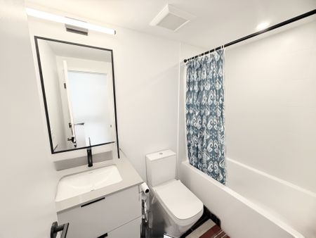 Brand New Two Bedroom Suite in the Heart of Surrey Central - Photo 5