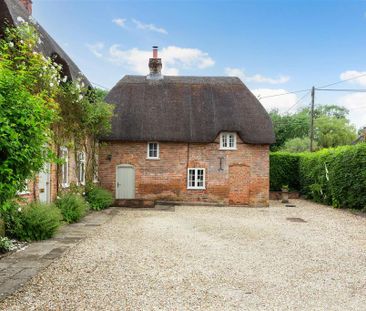 5 bedroom detached house to rent - Photo 4