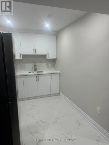 3 SPINLAND STREET - Photo 4