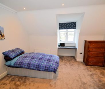 2 bedroom penthouse to rent - Photo 1