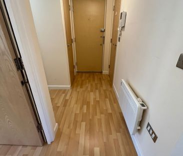 2 bed apartment to rent in Quayside Drive, Colchester - Photo 6
