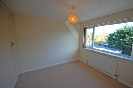 3 bedroom semi-detached house to rent - Photo 5