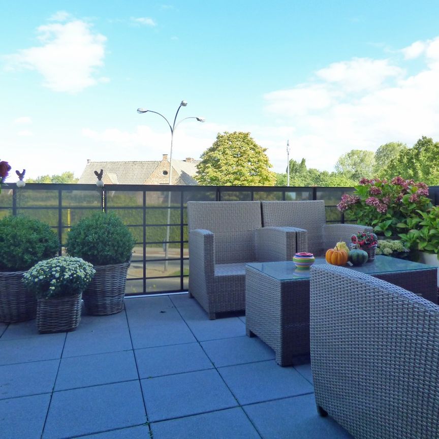 Gezellig appartement met terras gelegen in Pelt - Photo 1