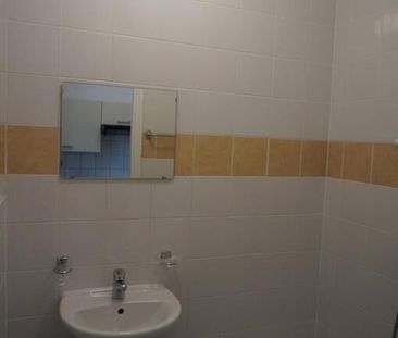 Apartment,2,20 - Photo 2