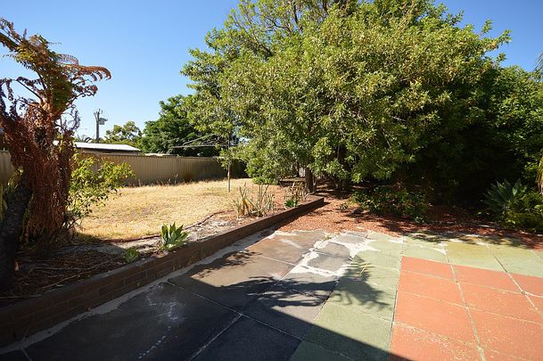 66 Gladstone Road, Rivervale WA 6103 - Photo 1