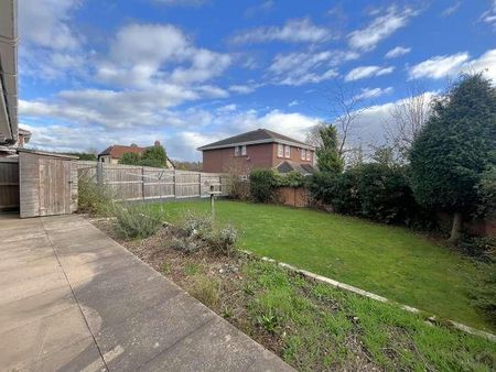 Brookhus Farm Road, Sutton Coldfield, B76 - Photo 2