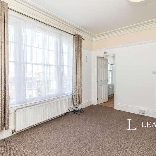 North Parade, Lowestoft, NR32 - Photo 1