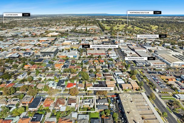 Charming Weatherboard With Wide Frontage & Dual Crossovers - Photo 1