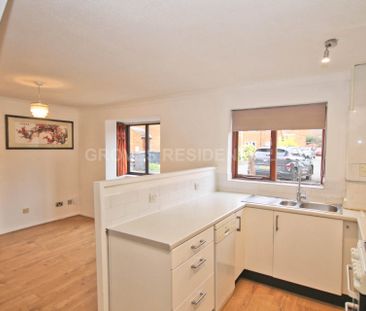 Price £1,500 pcm - Available Now - Unfurnished - Photo 5