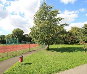 Albacore Crescent, Lewisham, London, SE13 - Photo 5