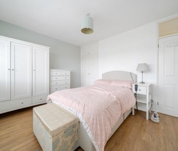 2 bedroom bungalow to rent - Photo 2