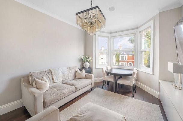 2 bedroom flat to rent - Photo 1