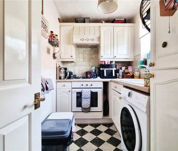 2 bedroom property to rent - Photo 6